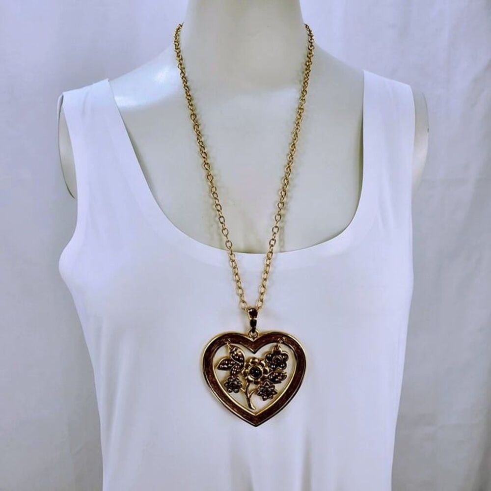 Vintage Articulated Heart Enamel on Metal Oversized Goldtone Pendant Necklace